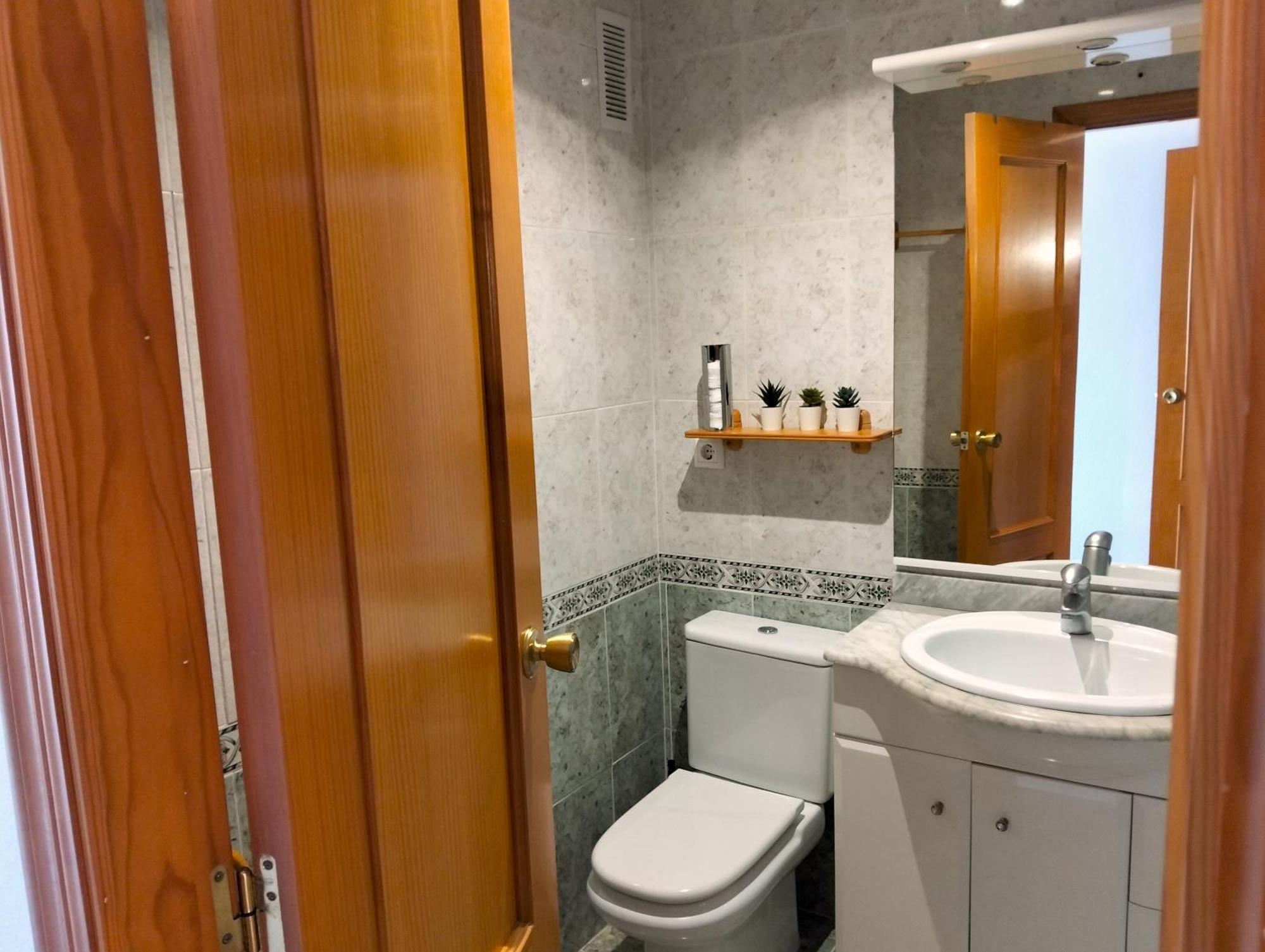 1ª Linea Del Mar 2 Habitaciones 2 Banos, Parking Subterraneo Incluido, Mascotas เอลกัมเปโญ ภายนอก รูปภาพ