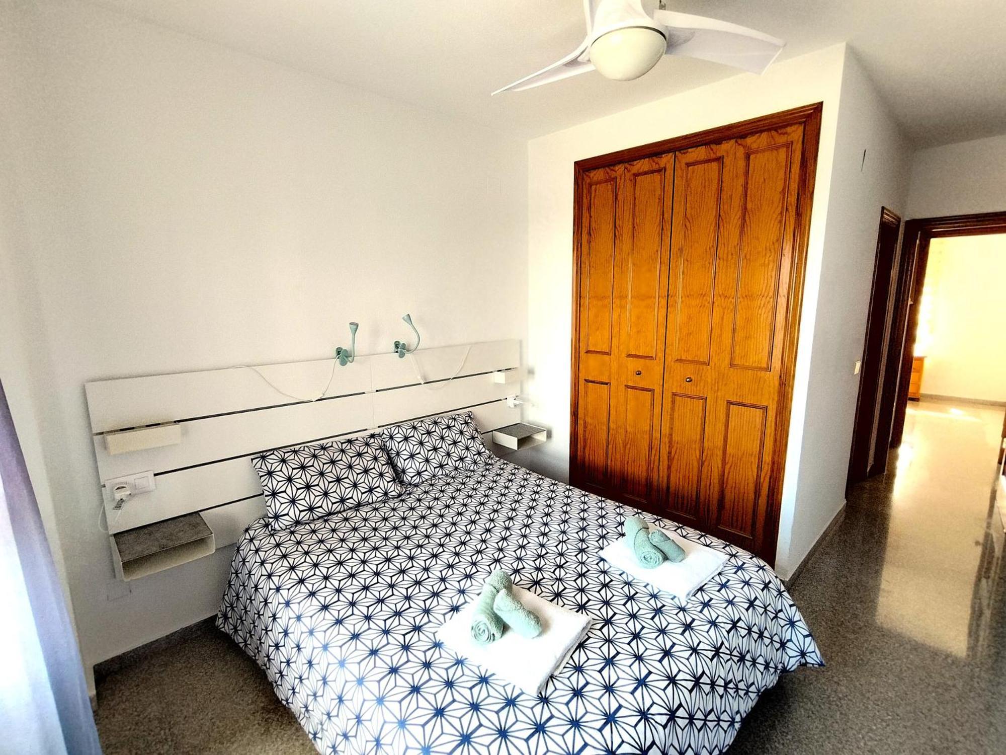 1ª Linea Del Mar 2 Habitaciones 2 Banos, Parking Subterraneo Incluido, Mascotas เอลกัมเปโญ ภายนอก รูปภาพ